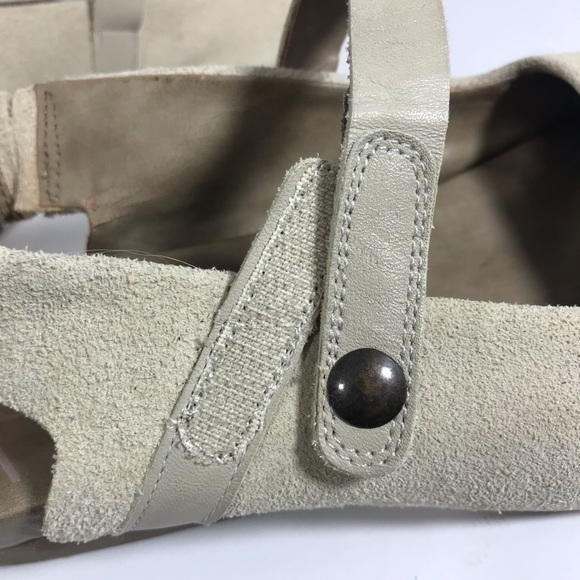 OTBT Springfield Cream Suede Mary Jane Style Wedge 8.5 - Picture 7 of 8